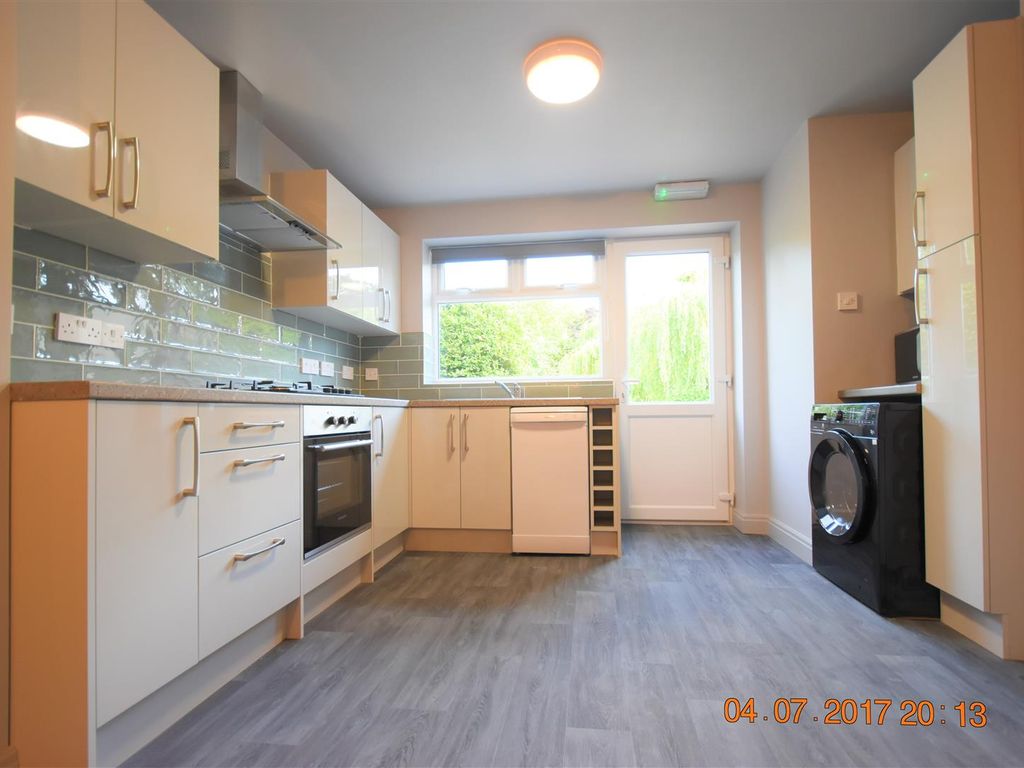 5 bed terraced house to rent in Lodgehill Road, Selly Oak, Birmingham, West Midlands B29, £2,340 pcm