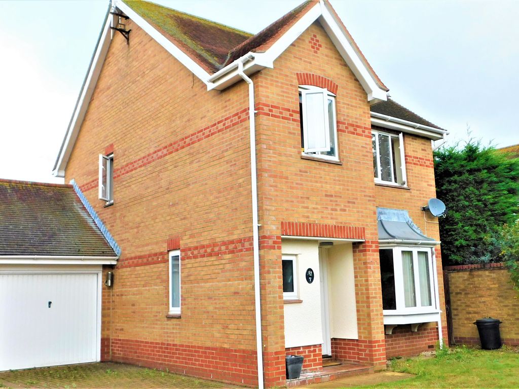 3 bed detached house to rent in Camulus Close, Colchester CO2, £1,550 pcm