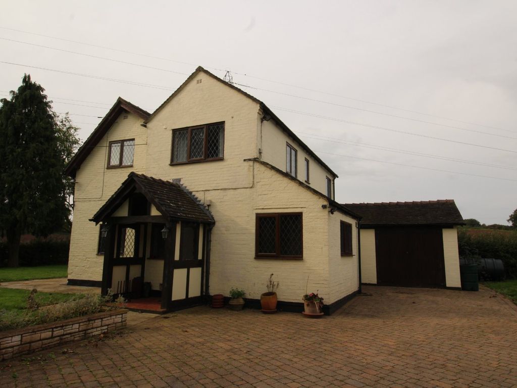 3 bed detached house to rent in Bowers Bent, Cotes Heath, Stafford, Staffordshire ST21, £1,700 pcm