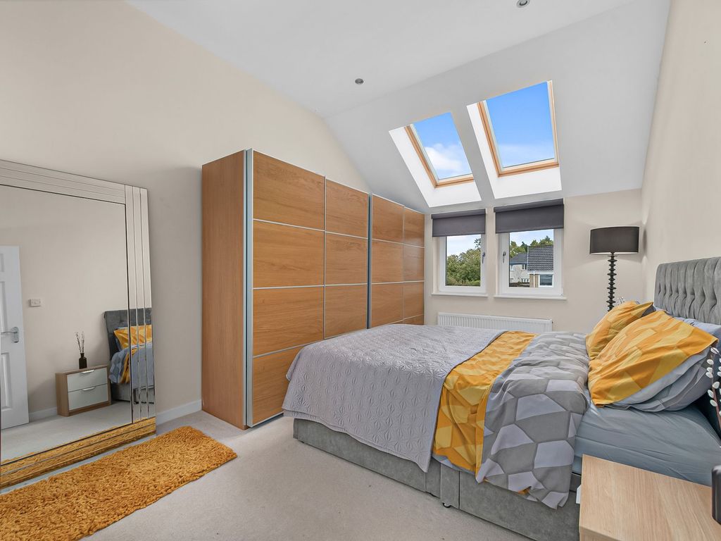4 bed semi-detached house for sale in Avontoun Park, Linlithgow EH49, £345,000