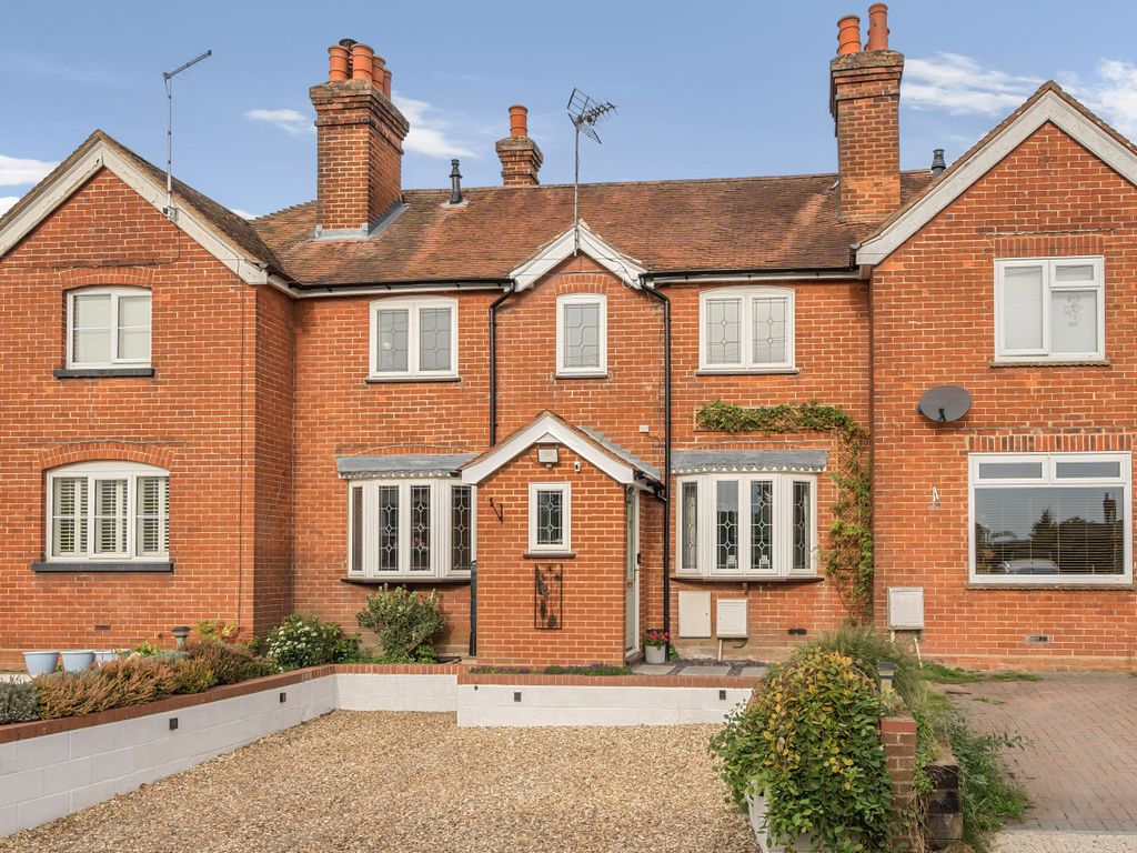 2 bed terraced house for sale in Brooklands Road, Farnham, Surrey GU9, £450,000