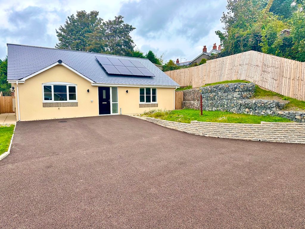 New home, 3 bed bungalow for sale in Trem Pant Glas, Garndiffaith, Penperlleni, Pontypool NP4, £290,000