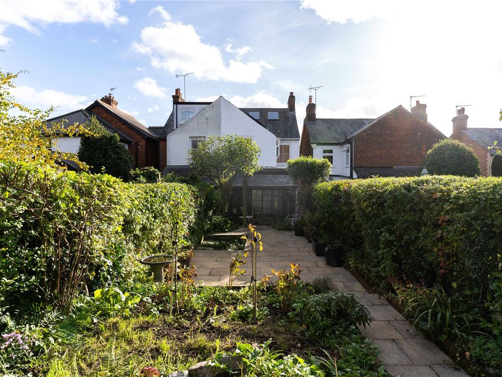 3 bed semi-detached house for sale in Ashdon Road, Saffron Walden, Essex CB10, £595,000