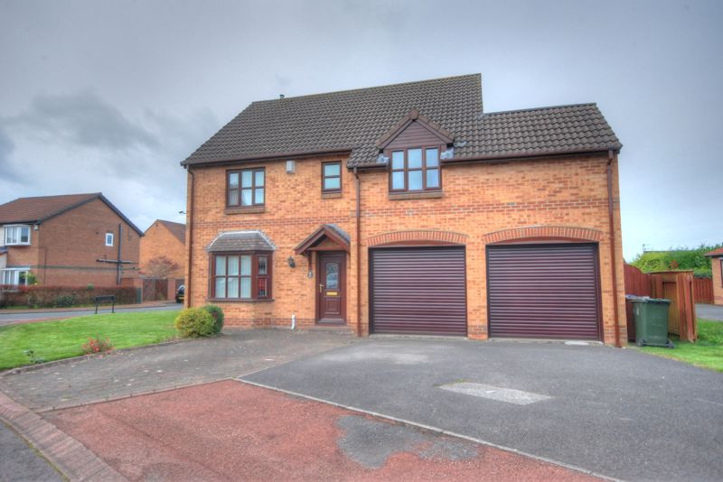 4 bed detached house for sale in Brennan Close, Denton Burn, Newcastle Upon Tyne NE15, £350,000