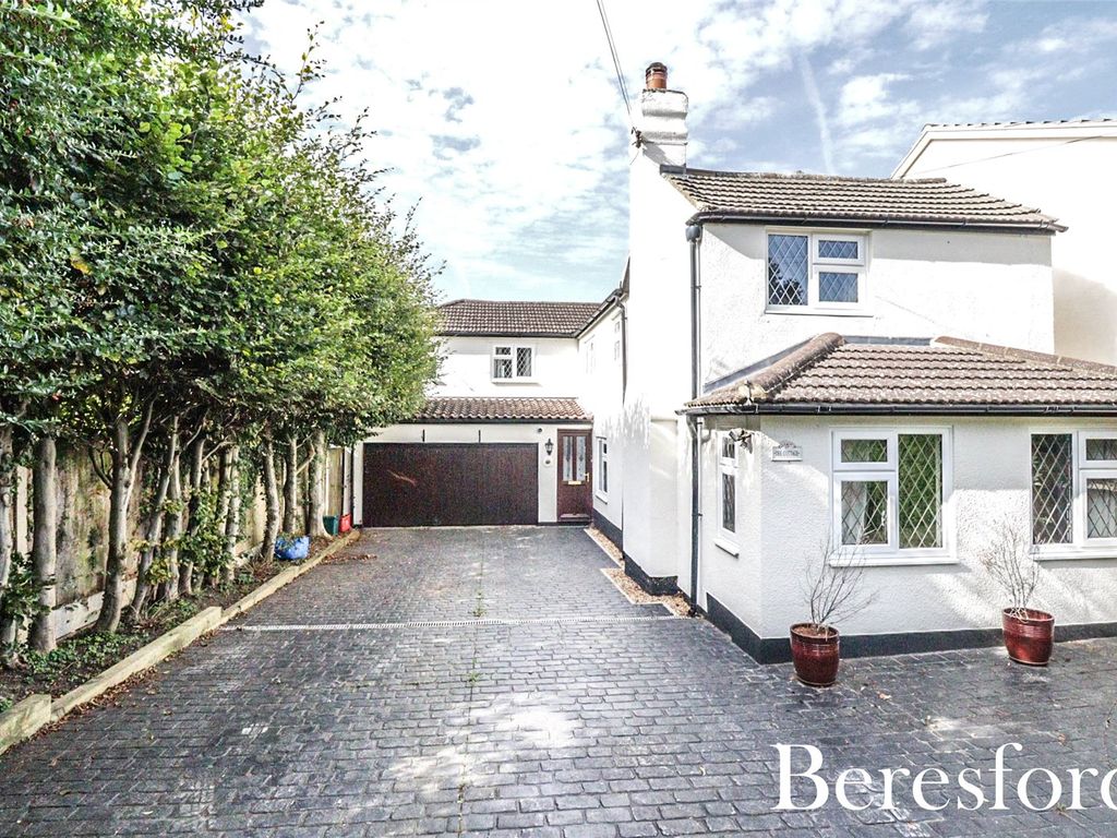 4 bed detached house for sale in Nine Ashes Road, Stondon Massey CM15, £750,000