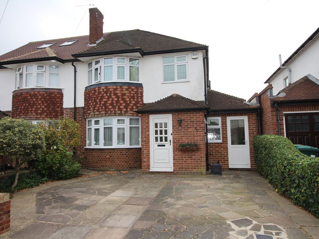 3 bed semi-detached house for sale in Redleaves Avenue, Ashford TW15, £569,950
