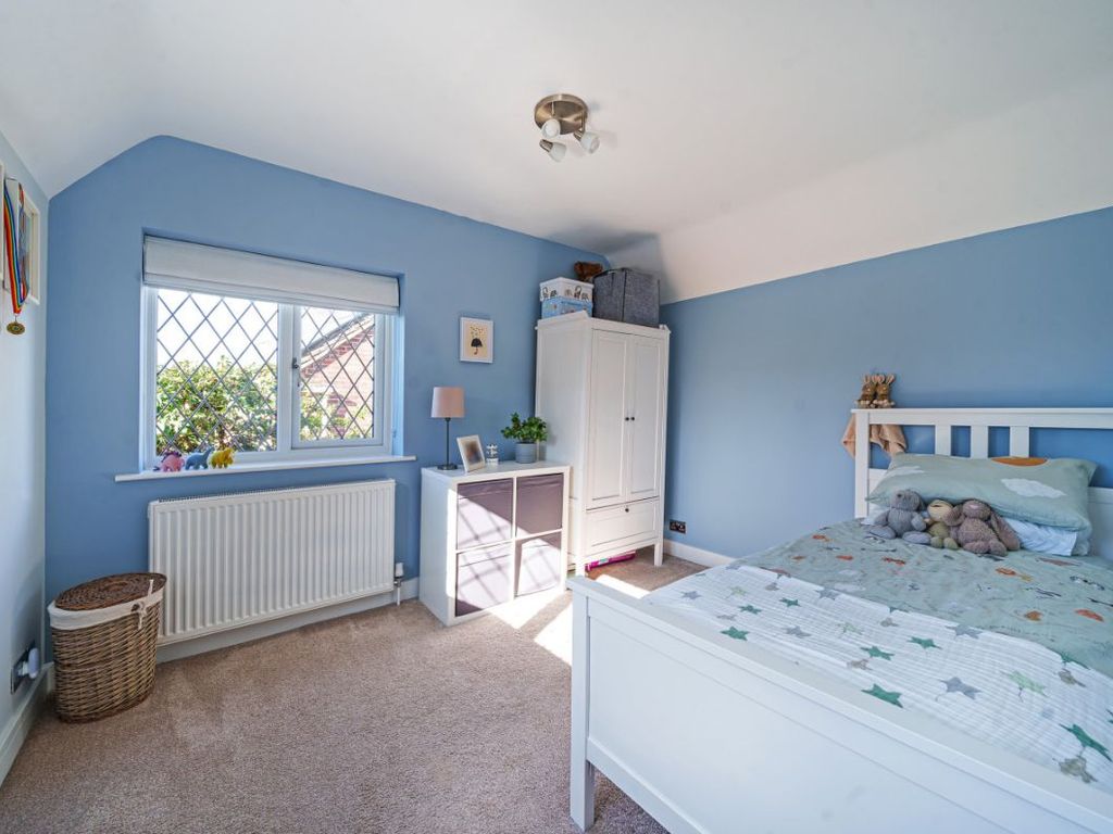 3 bed cottage for sale in Church Street, Lidlington, Bedford MK43, £425,000