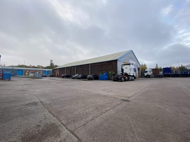 Light industrial to let in Unit 14 Union Park Navigation Way, West Bromwich B70, £150,000 pa