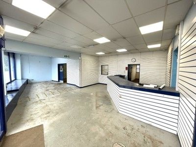 Retail premises to let in 316 Lodge Causeway, Fishponds, Bristol, City Of Bristol BS16, £19,400 pa