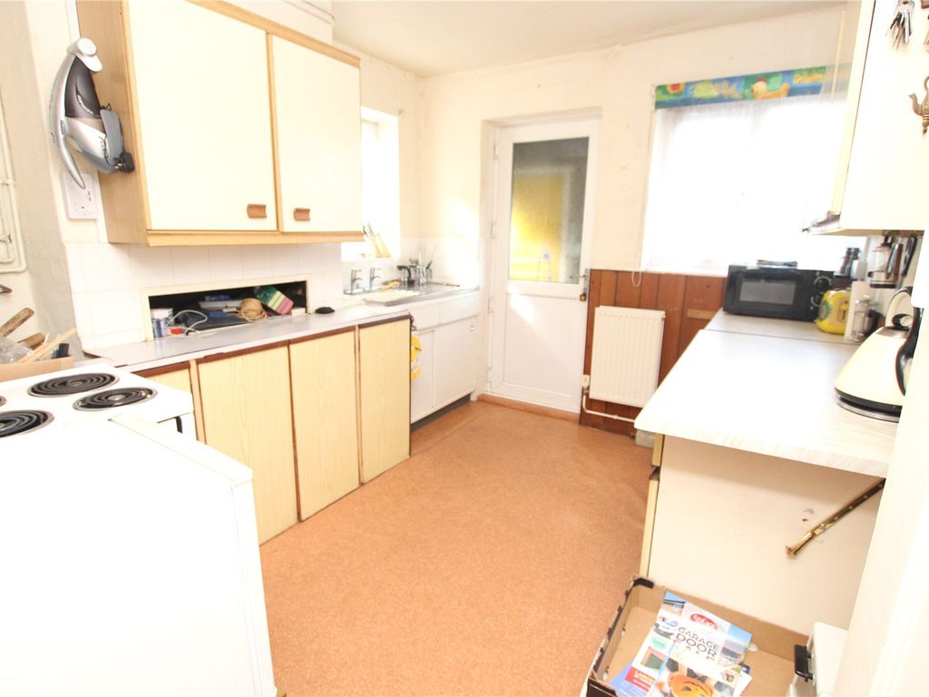 3 bed semi-detached house for sale in Biddlesden Road, Westbury, Brackley NN13, £350,000
