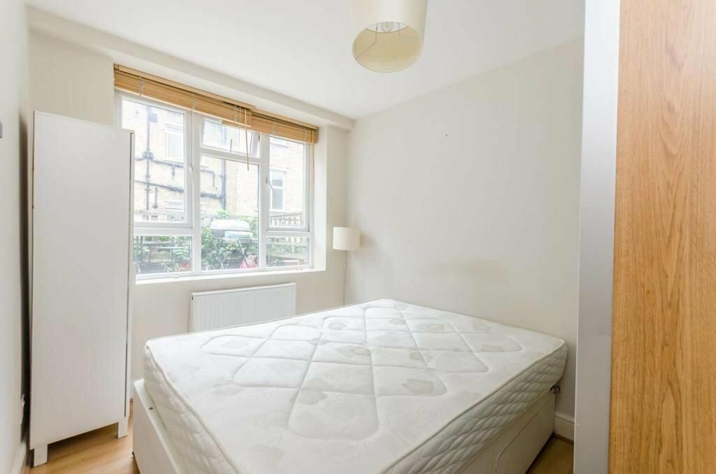 1 bed flat to rent in Boston Place, London NW1, £2,383 pcm