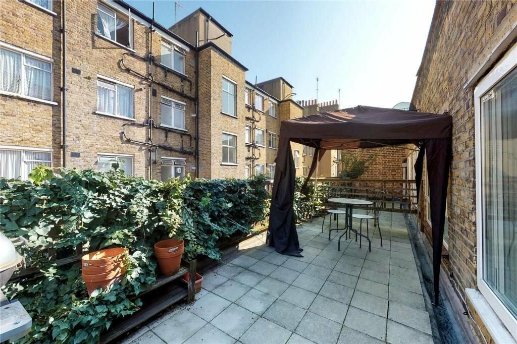 1 bed flat to rent in Boston Place, London NW1, £2,383 pcm