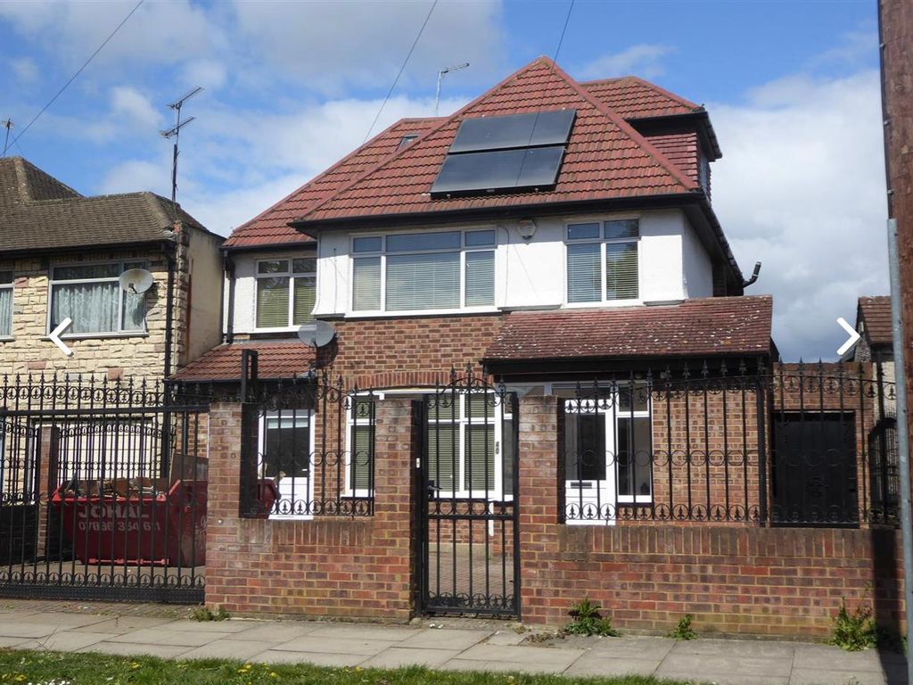 5 bed detached house for sale in Fern Lane, Hounslow TW5, £900,000