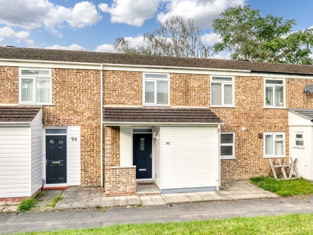 3 bed terraced house for sale in Underwood, Bracknell RG12, £350,000