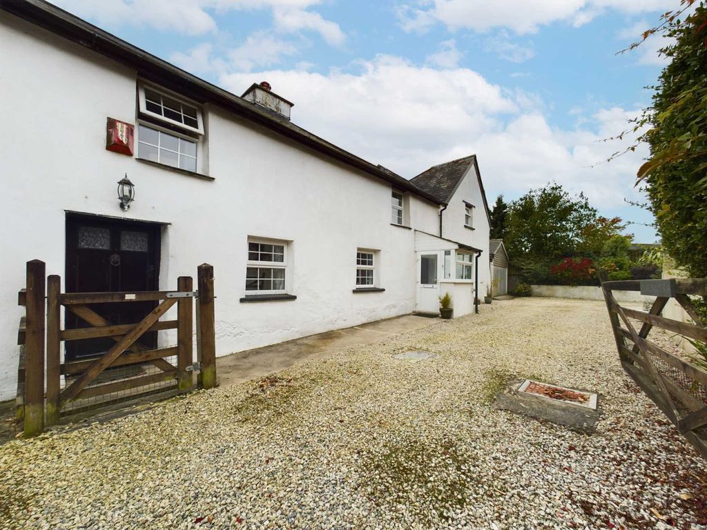 3 bed cottage for sale in Lanreath, Looe PL13, £379,000