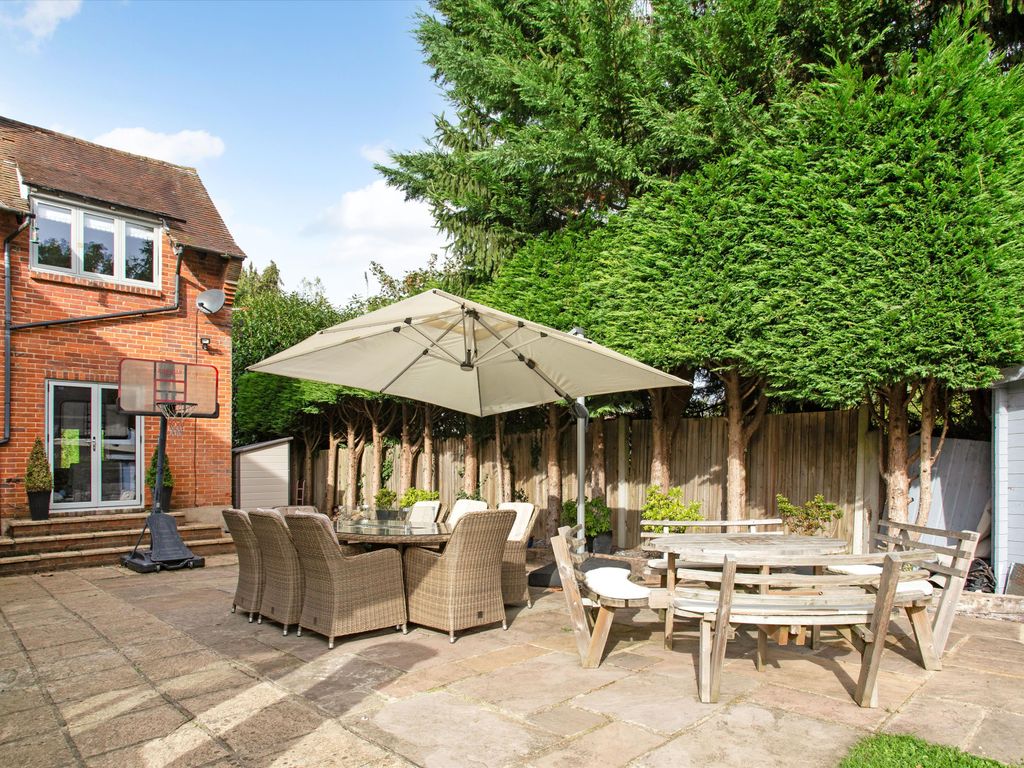 5 bed detached house for sale in Brownswood Road, Beaconsfield HP9, £2,000,000