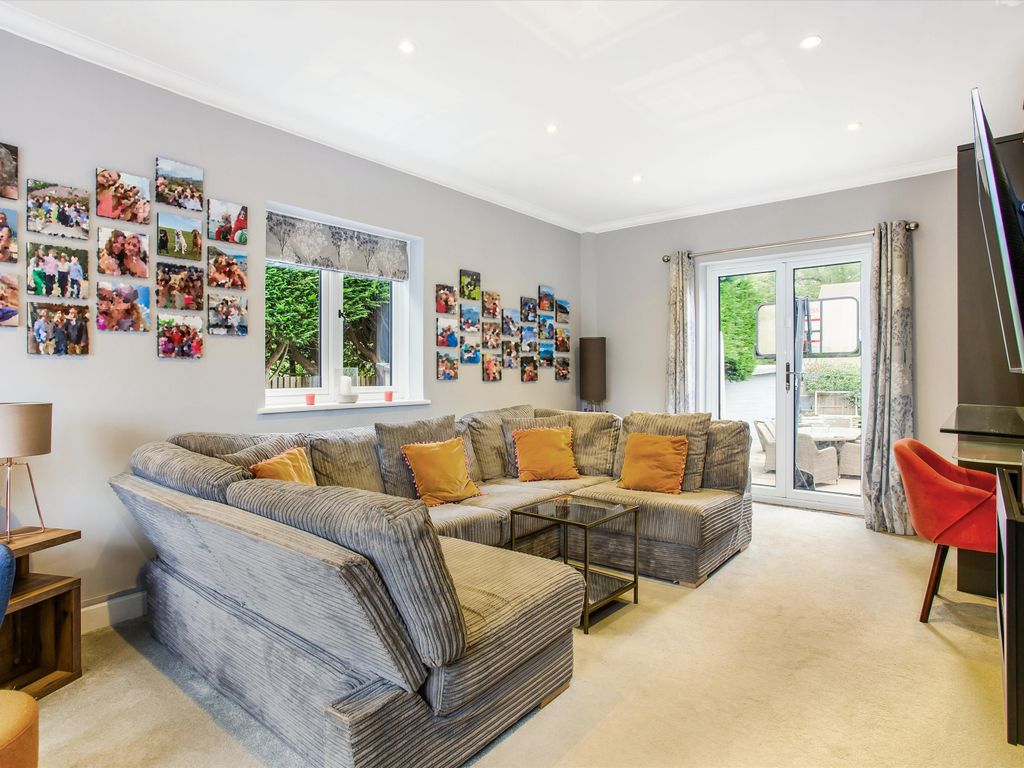 5 bed detached house for sale in Brownswood Road, Beaconsfield HP9, £2,000,000