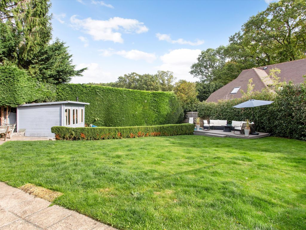 5 bed detached house for sale in Brownswood Road, Beaconsfield HP9, £2,000,000