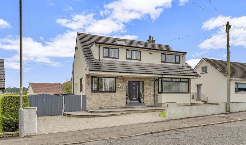 5 bed property for sale in 9 Crosshouse Road, Kilmaurs KA3, £360,000