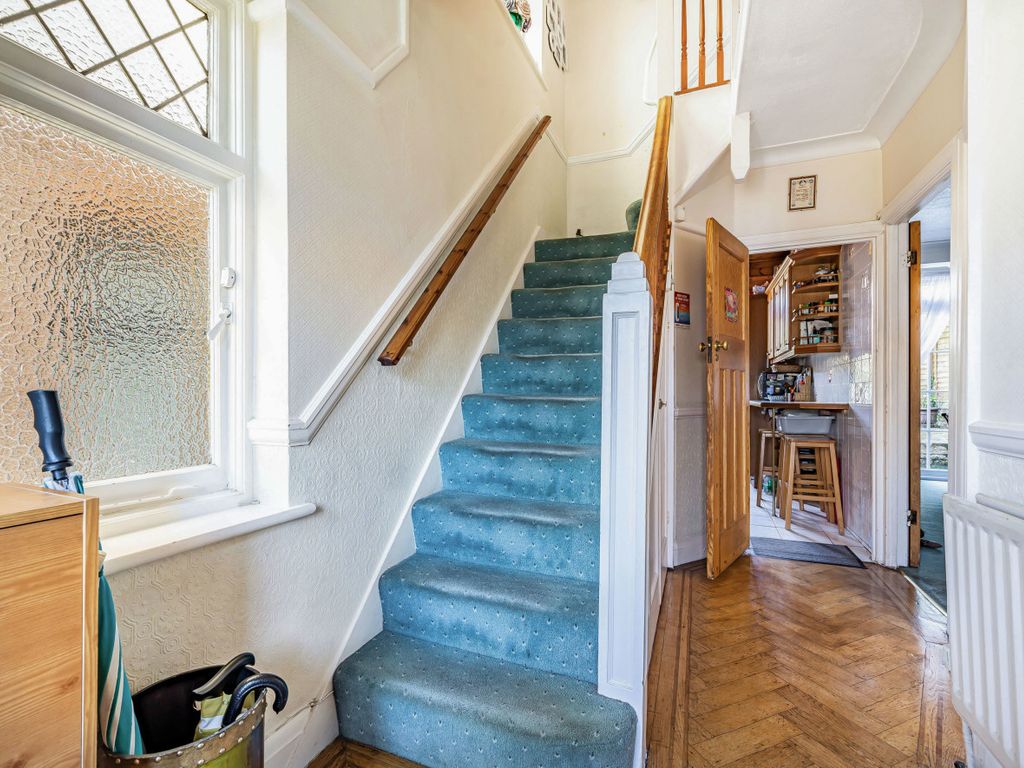 3 bed end terrace house for sale in Ferney Road, East Barnet, Barnet EN4, £600,000