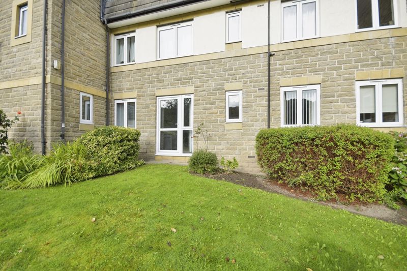 1 bed flat for sale in Ranulf Court, Sheffield S7, £85,000