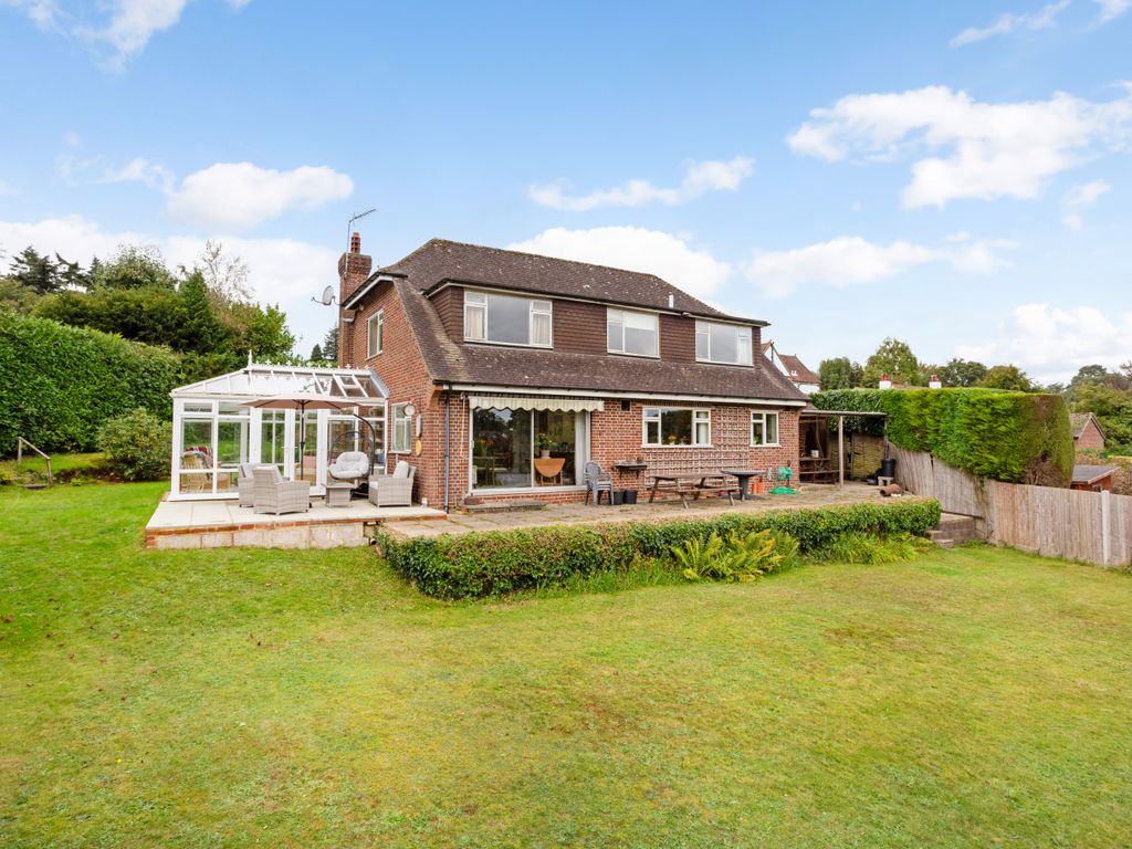 4 bed detached house for sale in Steepways, Hindhead GU26, £1,100,000