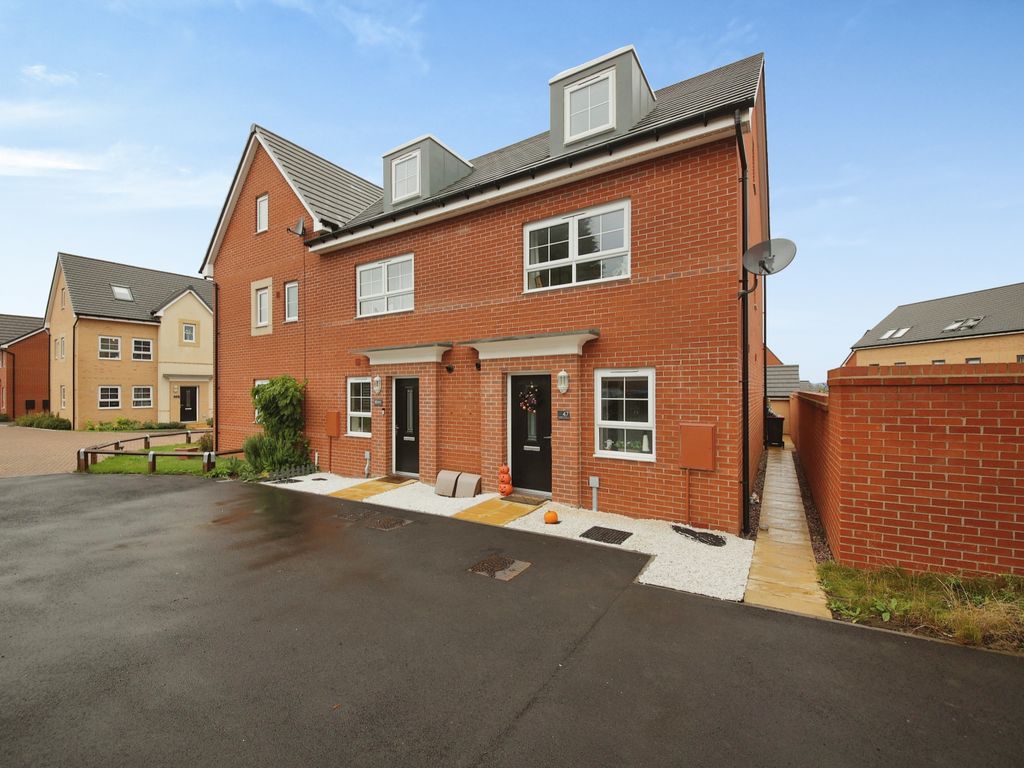 4 bed semi-detached house for sale in Bolebec Avenue, Eagle Farm South, Milton Keynes, Buckinghamshire MK17, £390,000