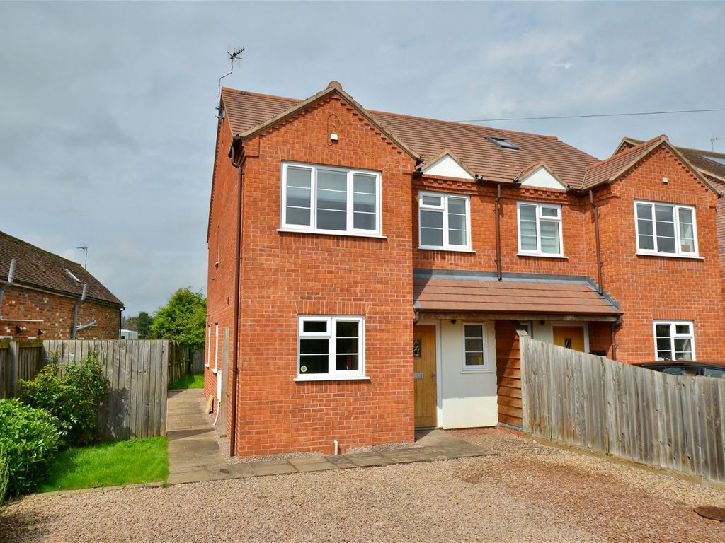 4 bed semi-detached house for sale in Broadway Lane, Fladbury, Pershore WR10, £400,000