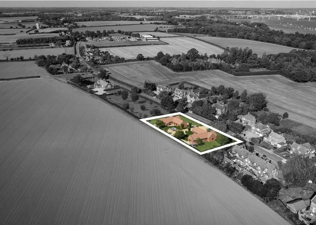 Land for sale in Woolverstone, Ipswich, Suffolk IP9, £2,250,000