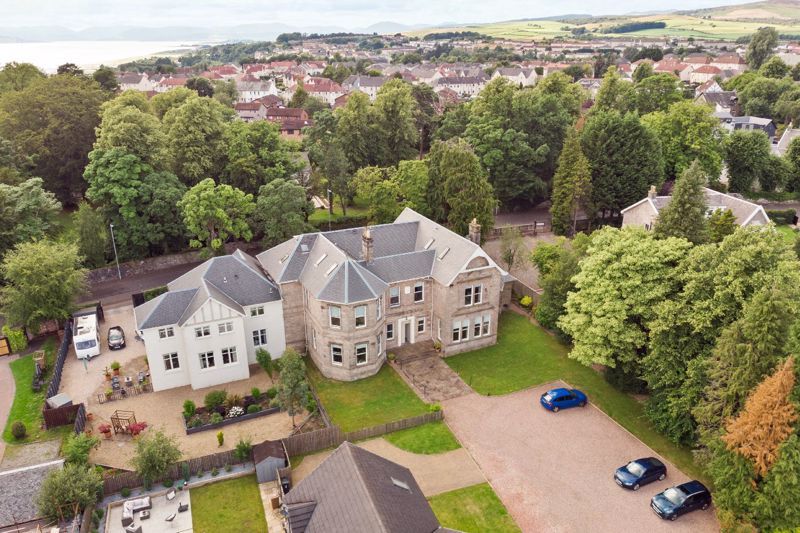 4 bed flat for sale in Helenslee Road, Dumbarton G82, £380,000