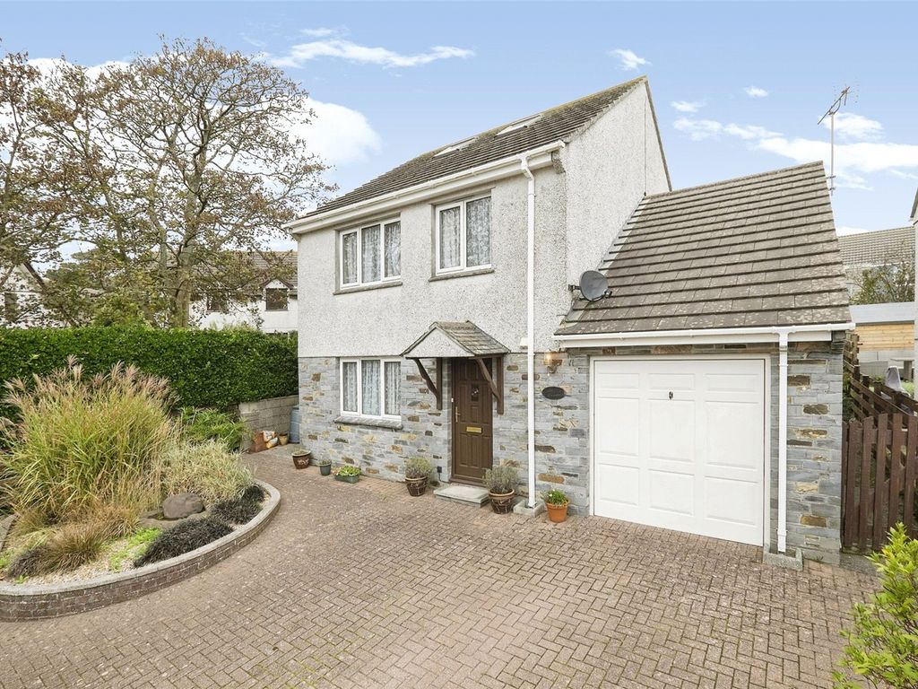 4 bed detached house for sale in Churchtown, Mullion, Helston, Cornwall TR12, £475,000