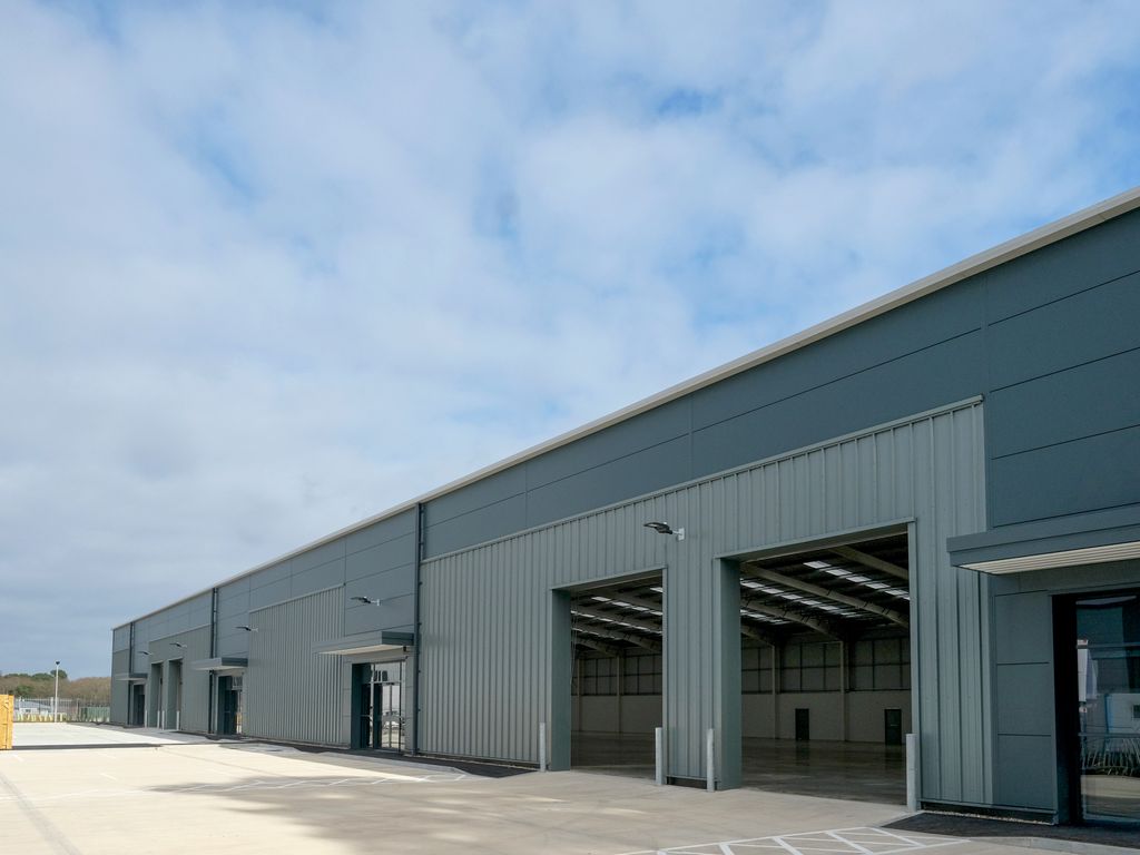 Industrial to let in Beacon Hill Logistics Park, Beacon Hill Road, Fleet GU52, £128,240 pa