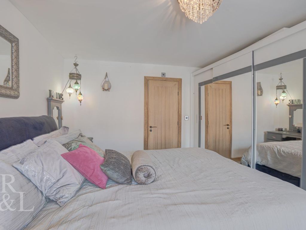 5 bed detached bungalow for sale in Money Hill, Ashby-De-La-Zouch LE65, £450,000