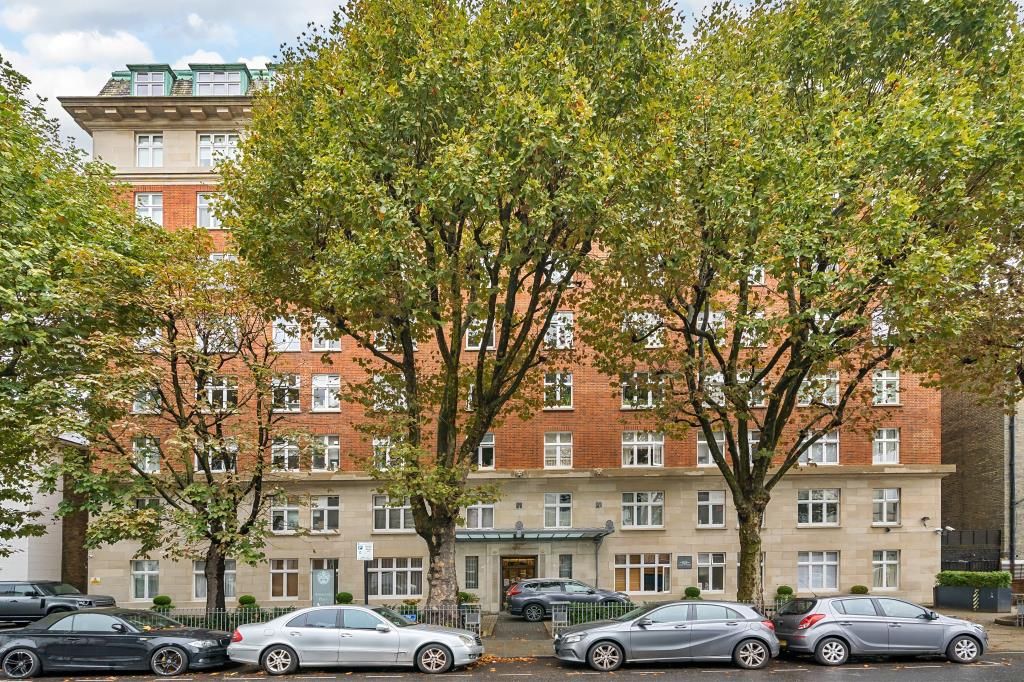 1 bed flat for sale in Abercorn Place, St. John's Wood NW8, £459,000