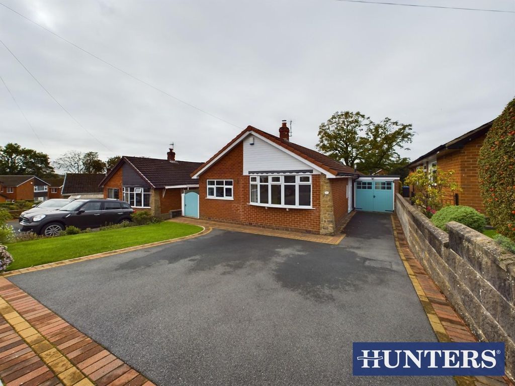 4 bed detached bungalow for sale in Kenley Avenue, Endon, Stoke-On-Trent ST9, £350,000