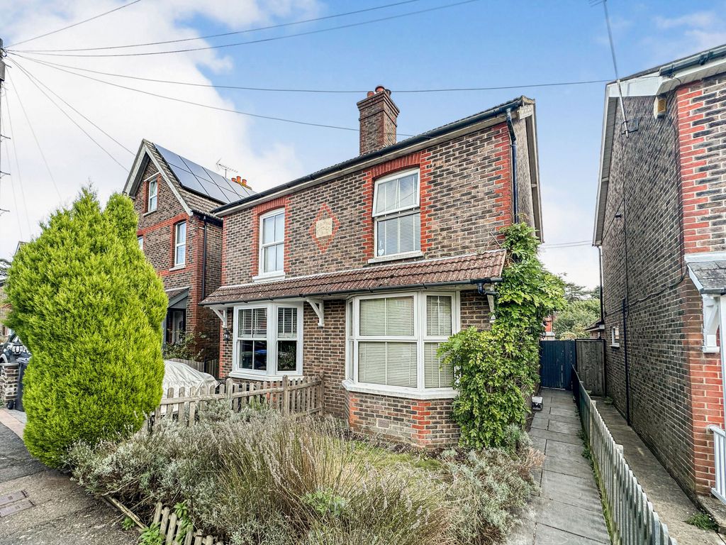 3 bed semi-detached house for sale in Brighton Road, Handcross, Haywards Heath RH17, £420,000