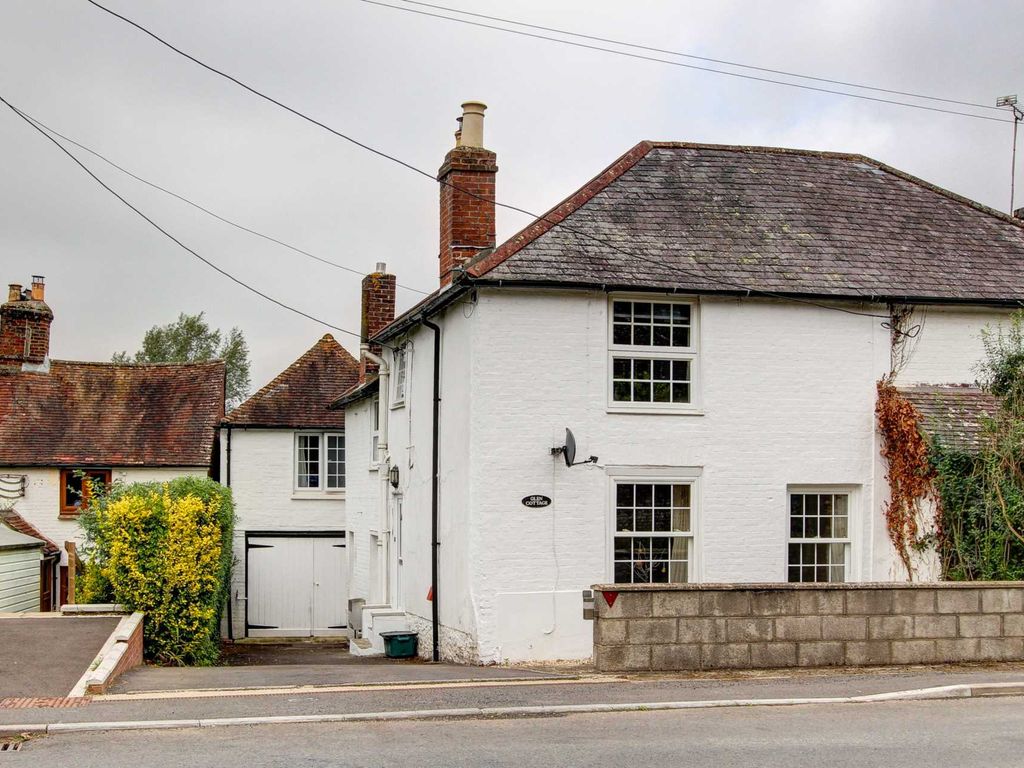 4 bed property for sale in High Street, Spetisbury DT11, £405,000