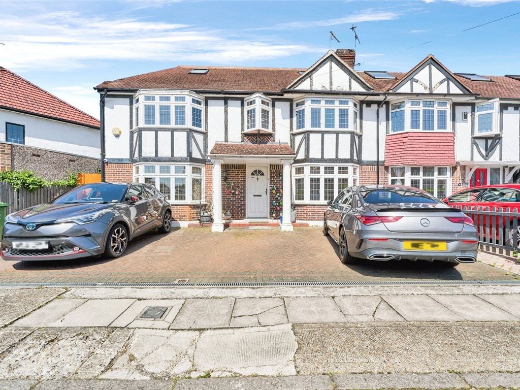 5 bed end terrace house for sale in Barnfield Avenue, Kingston Upon Thames KT2, £1,320,000