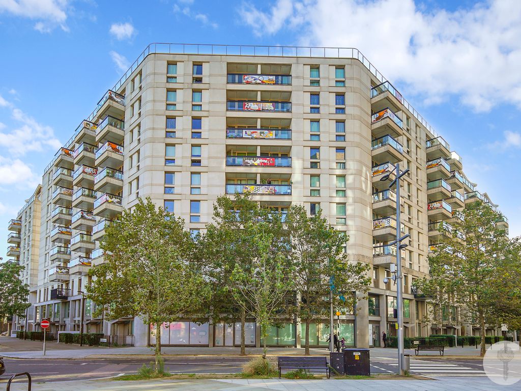 2 bed flat for sale in Vega House, Stratford E20, £456,000