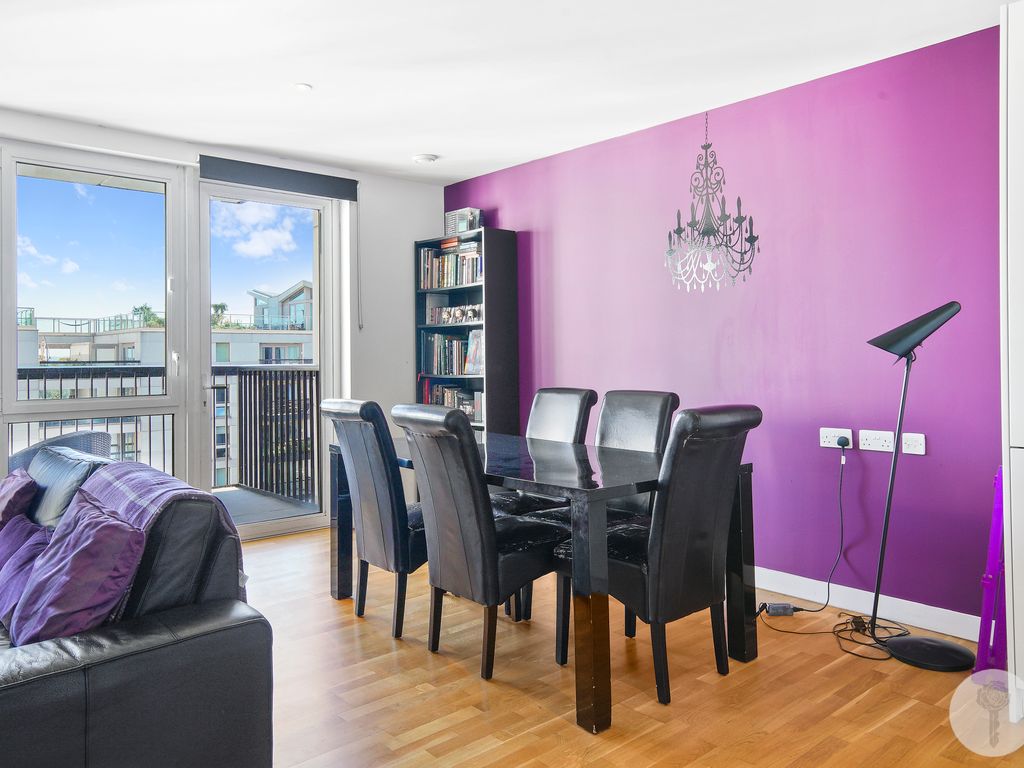 2 bed flat for sale in Vega House, Stratford E20, £456,000