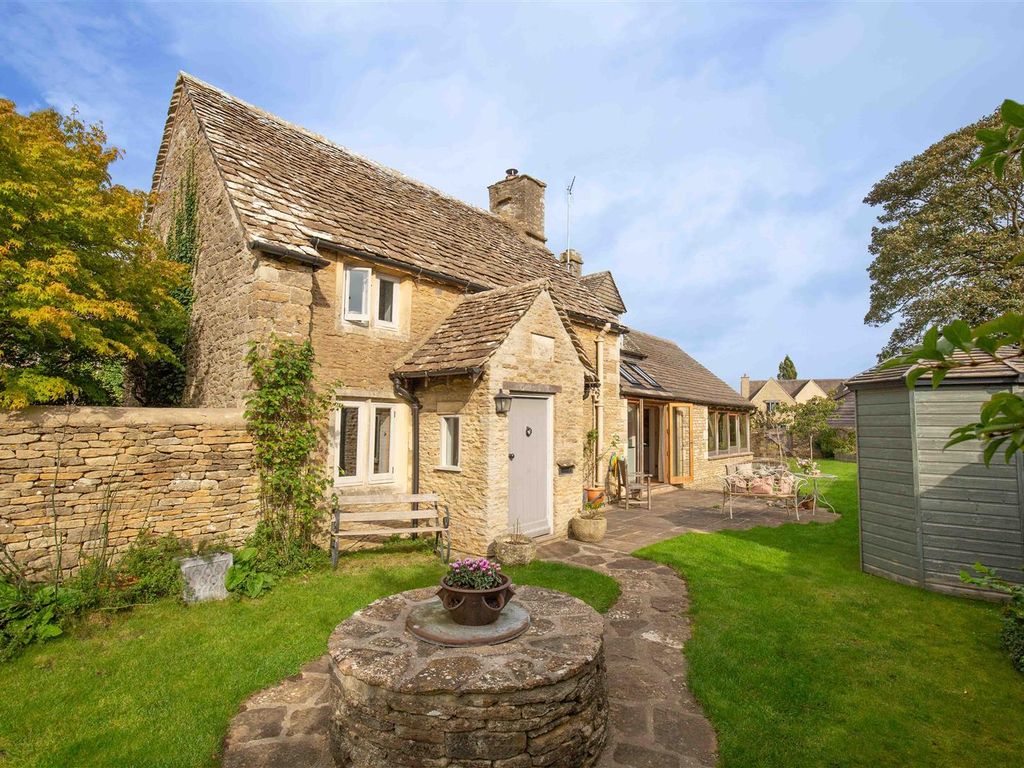 2 bed detached house for sale in Silver Street, South Cerney, Cirencester GL7, £625,000