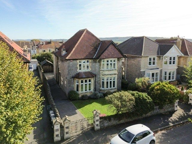 4 bed detached house for sale in Clarence Grove Road, Weston-Super-Mare BS23, £800,000