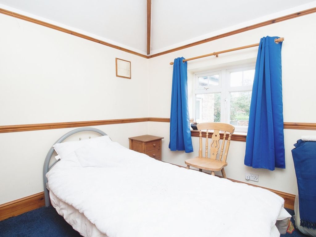 4 bed semi-detached house for sale in Robin Lane, Edgmond, Newport TF10, £417,000