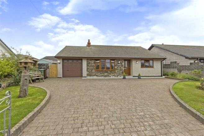 2 bed bungalow for sale in Trebarwith Road, Delabole, Cornwall PL33, £400,000