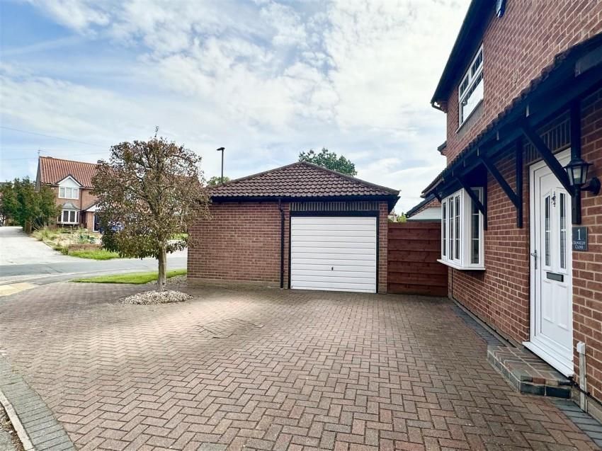 4 bed detached house for sale in Dovecot Close, Wheldrake, York YO19, £400,000