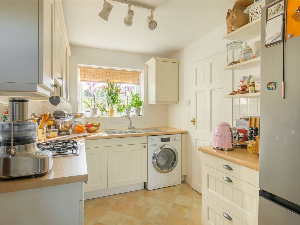 2 bed detached house for sale in Mill Road, Kirtling, Newmarket, Suffolk CB8, £460,000