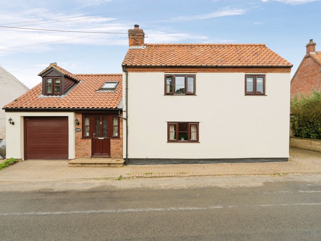 3 bed cottage for sale in Fulmodeston Road, Stibbard, Fakenham, Norfolk NR21, £425,000