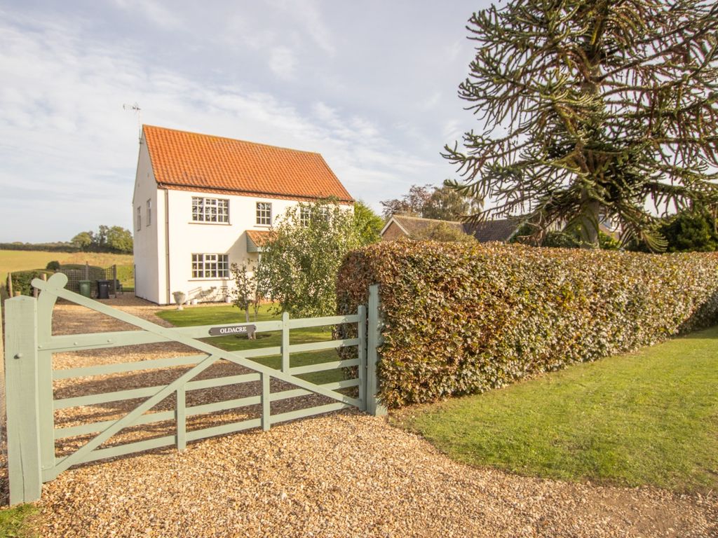 3 bed detached house for sale in Lower Lynn Road, Little Massingham, King's Lynn PE32, £495,000