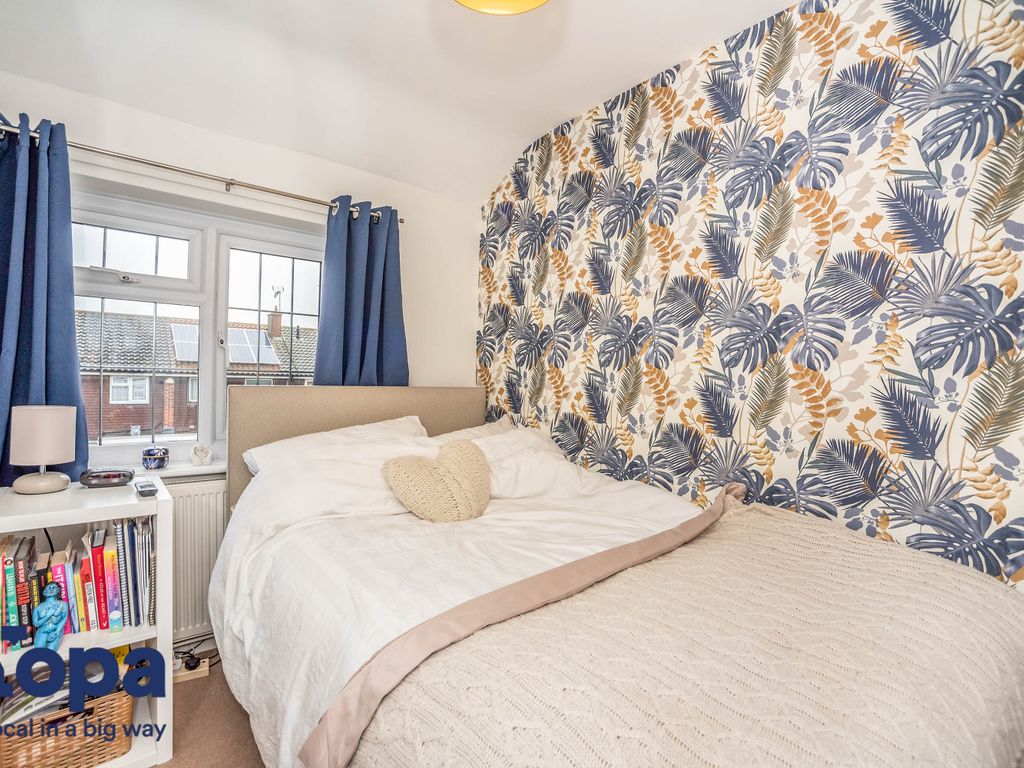 5 bed semi-detached house for sale in St. Botolph Road, Northfleet, Gravesend DA11, £475,000