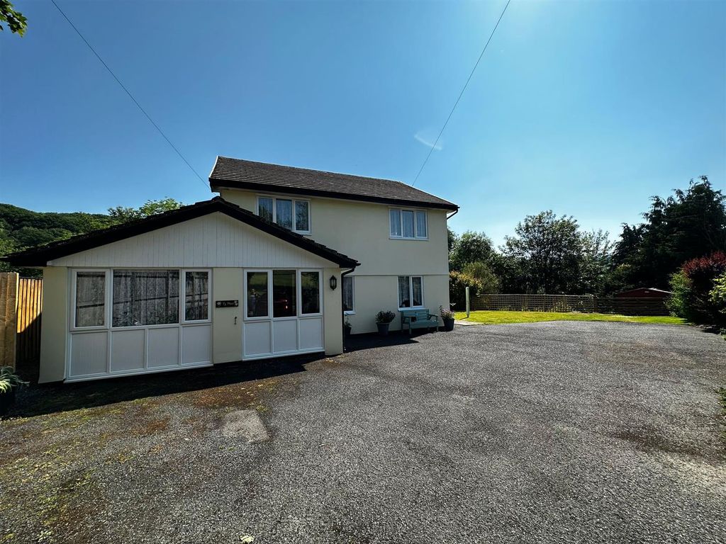 4 bed detached house for sale in Bleddfa, Knighton LD7, £365,000
